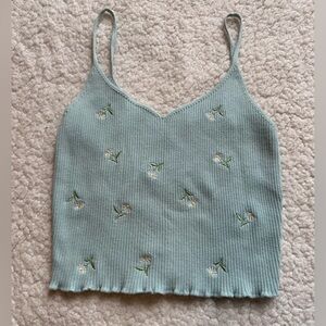 LA Hearts Womens Tank Embroidered Daisy Floral Sky Blue Crop Shirt Size Small